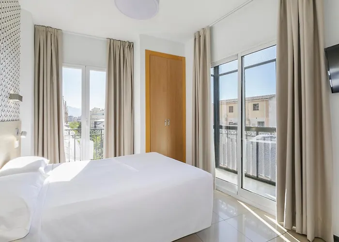 Гостевой дом Atenas 2*